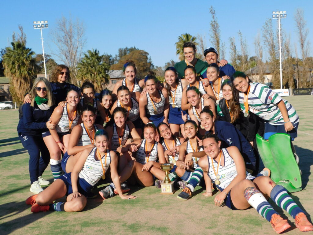 Las verdes del San Juan RC, campeonas de Primera B