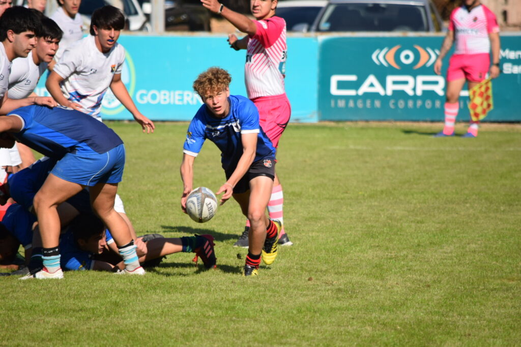 «Formamos un gran grupo con los chicos»