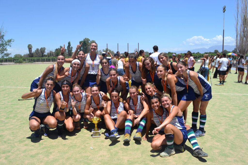 Lomas y San Juan RC, campeonas de las inferiores del bloque A